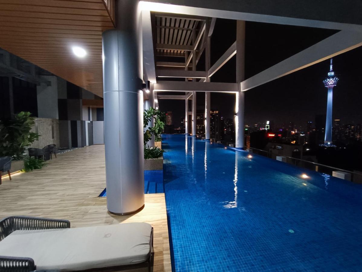 Cl 29A Insta Klcc View & Infinity Pool Apartment Kuala Lumpur Exterior photo